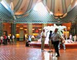 Disney: Dolphin Hotel Lobby Lounge